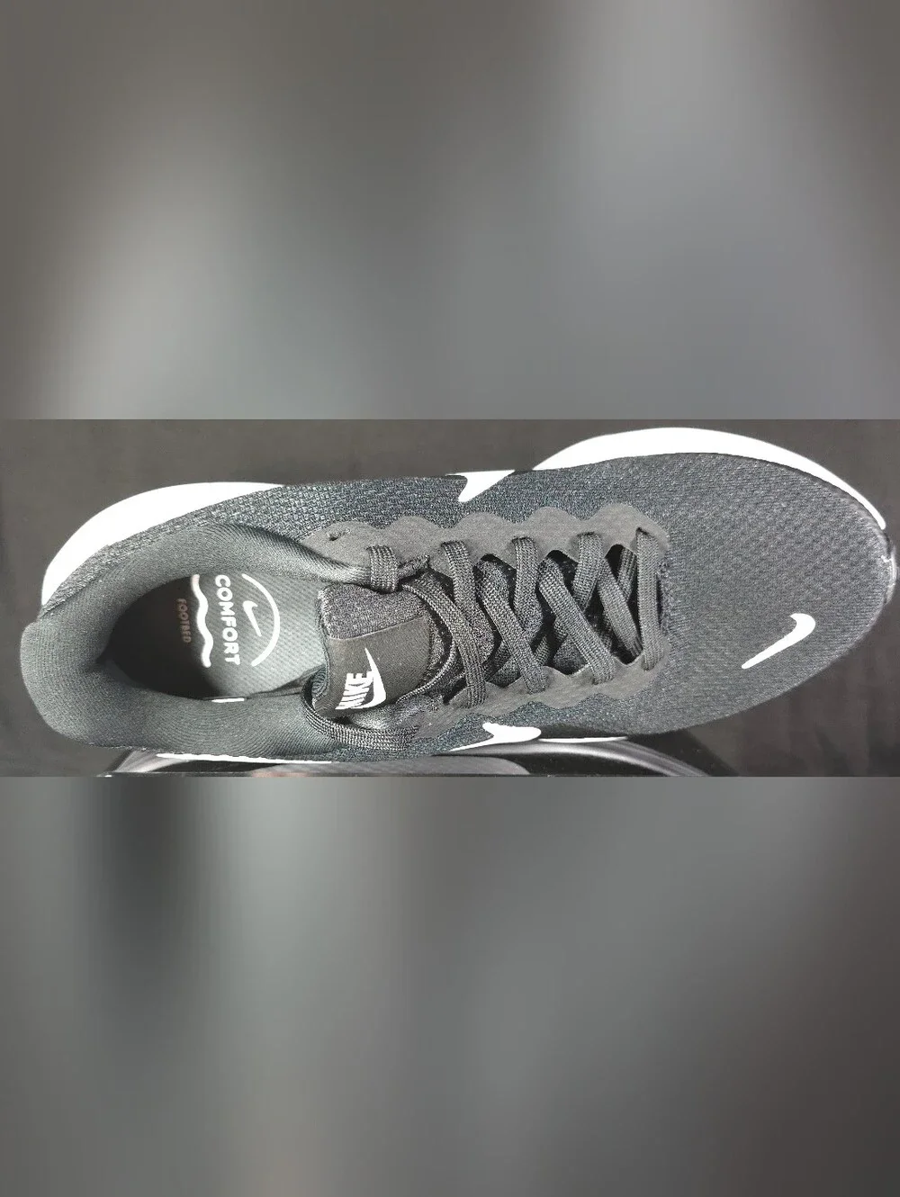 Nike Revolution 8 Black/White Running Shoe Sz 9W/7.5M